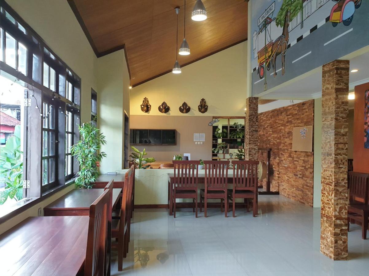 Maple Tree Homestay Maguwo Bagian luar foto