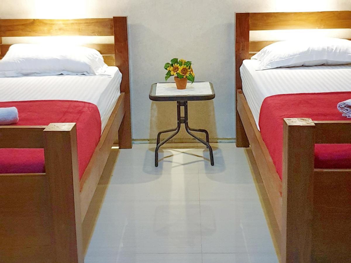 Maple Tree Homestay Maguwo Bagian luar foto